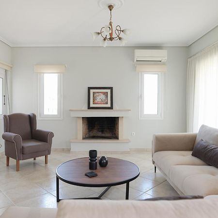 Vasilopoulos Residences - Apartments Eliana & Melanthia Argostoli  Luaran gambar