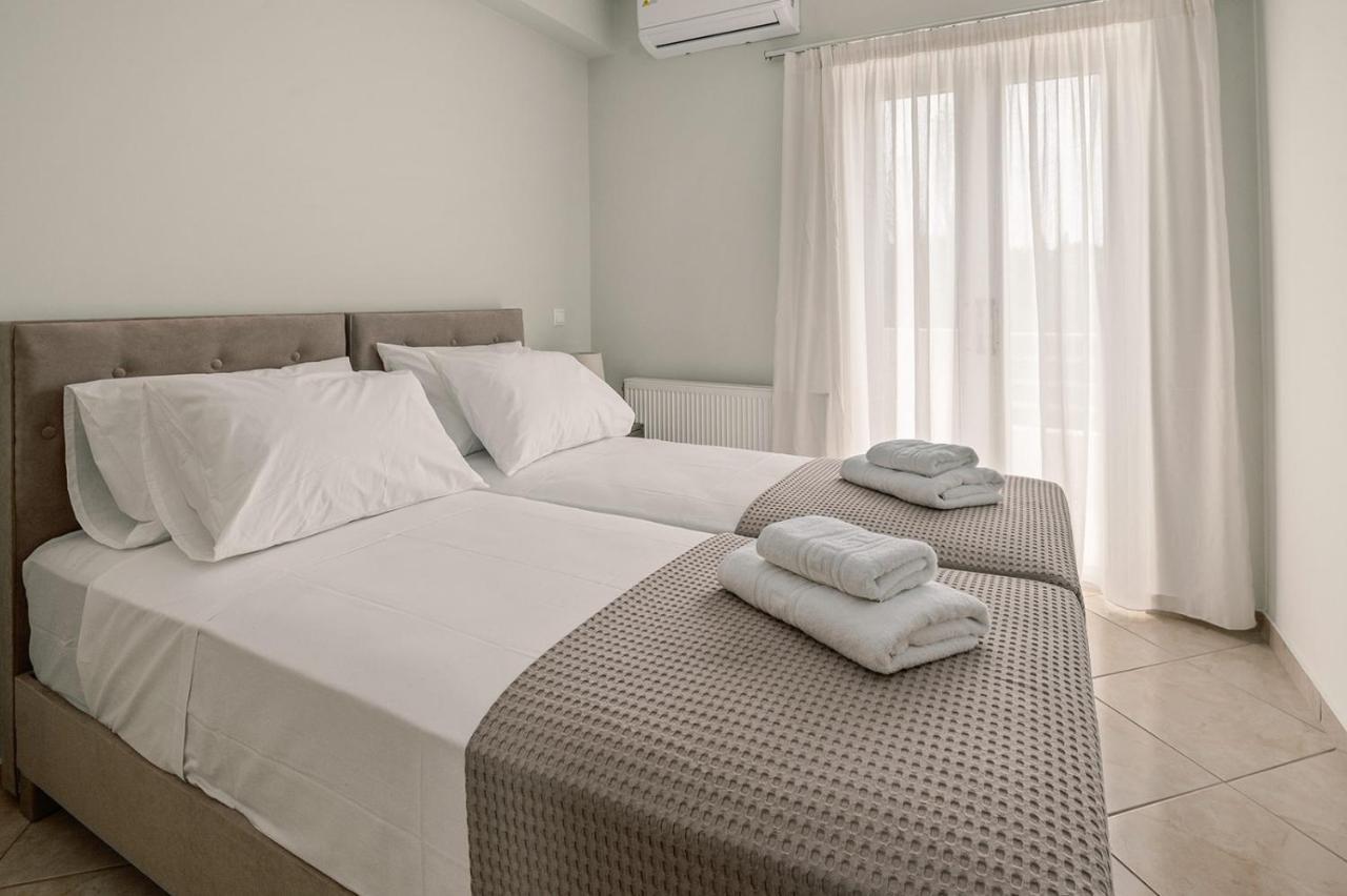 Vasilopoulos Residences - Apartments Eliana & Melanthia Argostoli  Luaran gambar