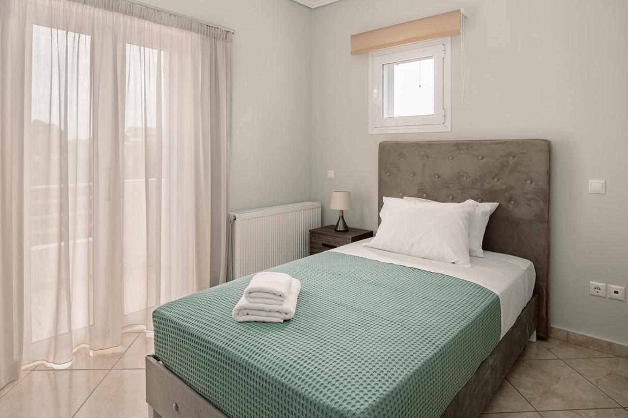 Vasilopoulos Residences - Apartments Eliana & Melanthia Argostoli  Luaran gambar