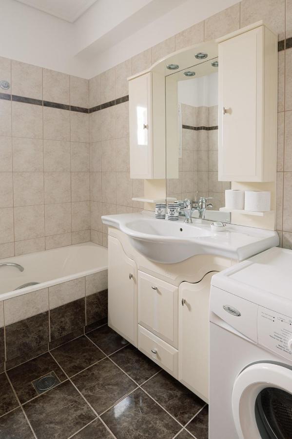 Vasilopoulos Residences - Apartments Eliana & Melanthia Argostoli  Luaran gambar